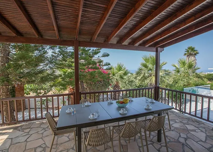 Nepou - Beautiful 4 Bedroom - Located In Βίλα Αγία Νάπα