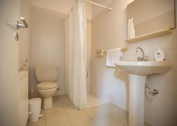 Nepou - Beautiful 4 Bedroom - Located In Βίλα Αγία Νάπα