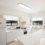 Nepou - Beautiful 4 Bedroom - Located In فيلة *